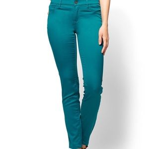 CROSBY PANT - SLIM-LEG ANKLE in TEAL